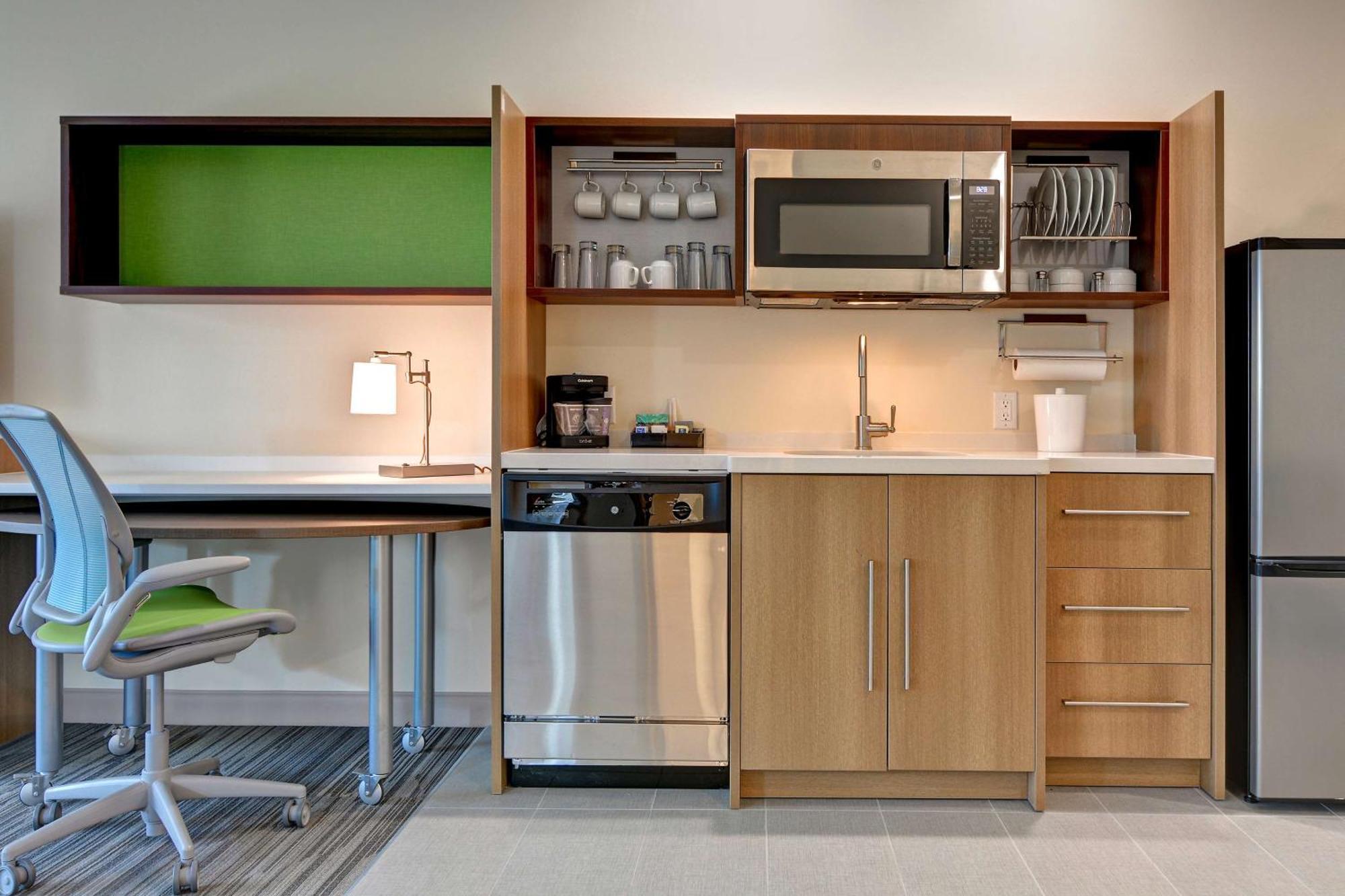 Home2 Suites By Hilton Savannah Midtown, Ga Экстерьер фото